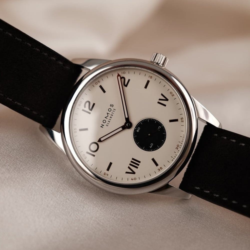 watch image