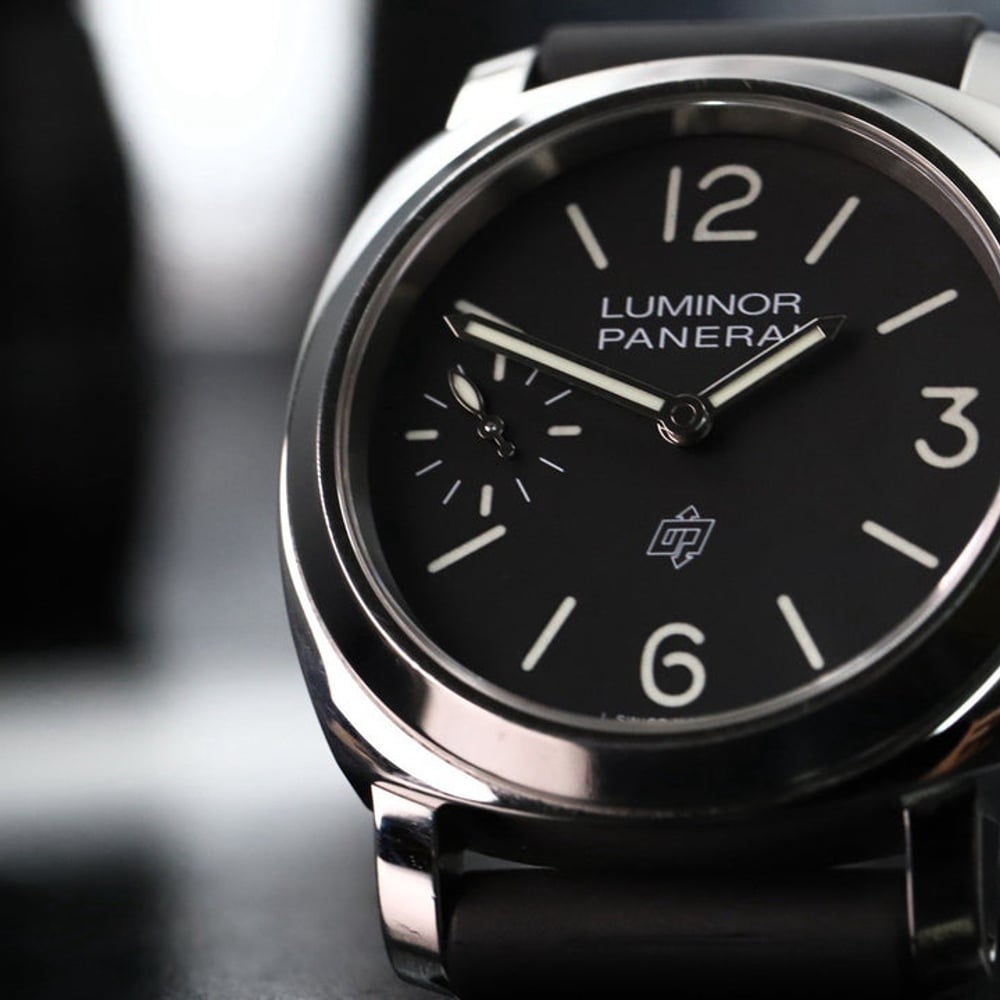 watch image