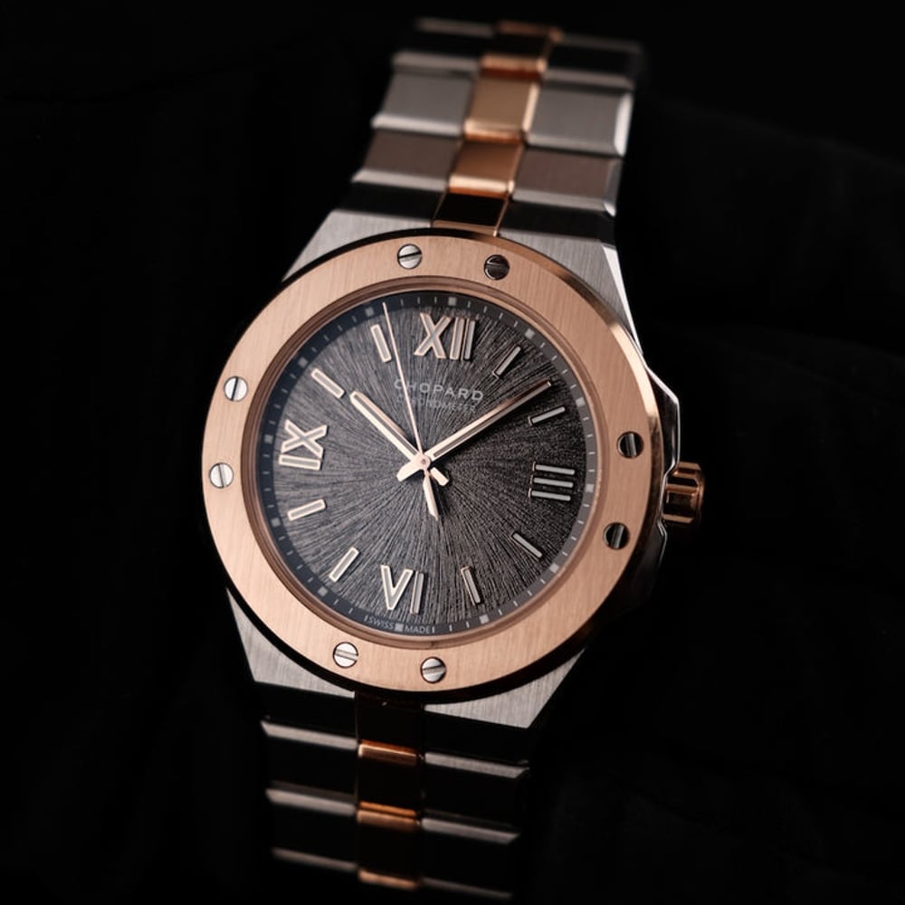 watch image