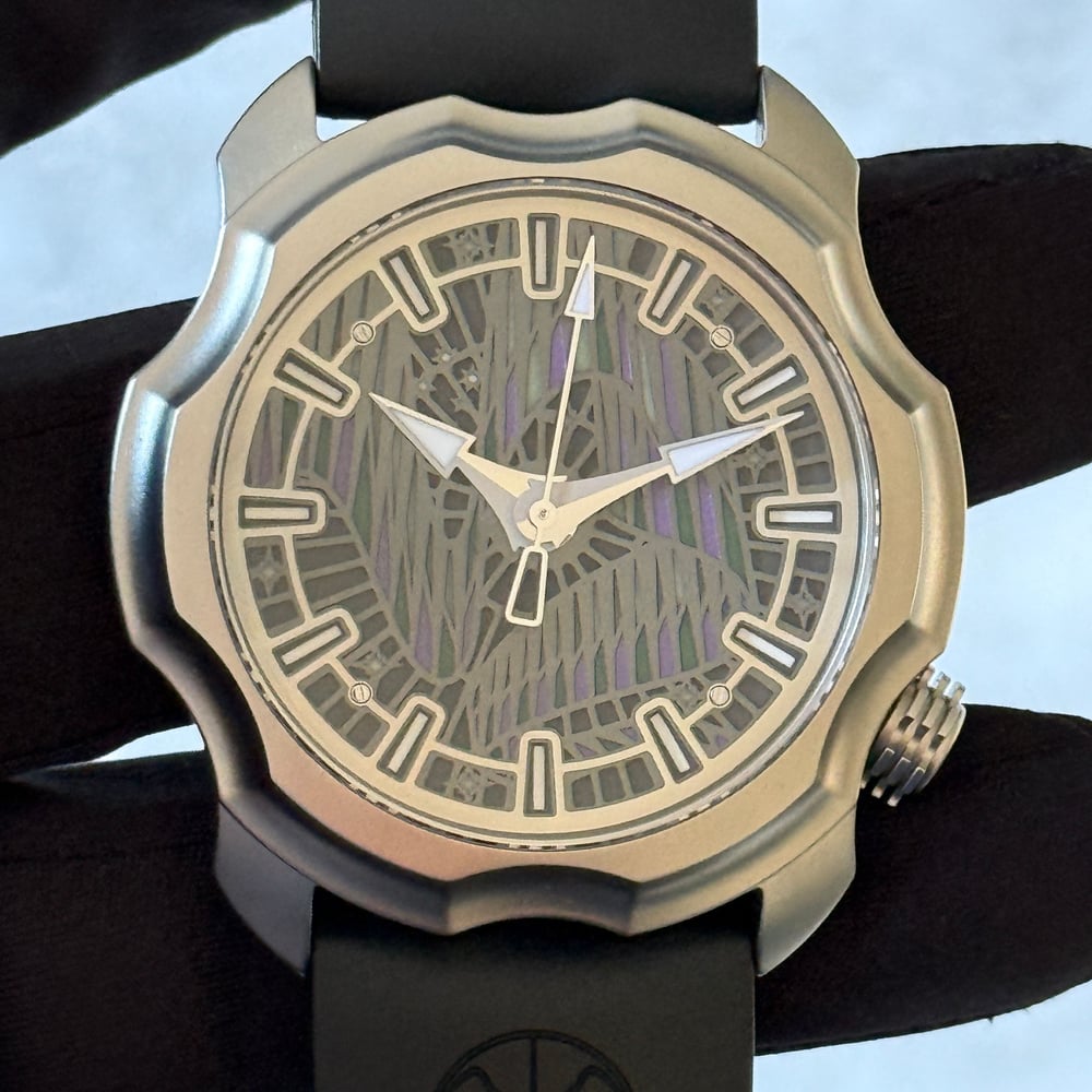watch image