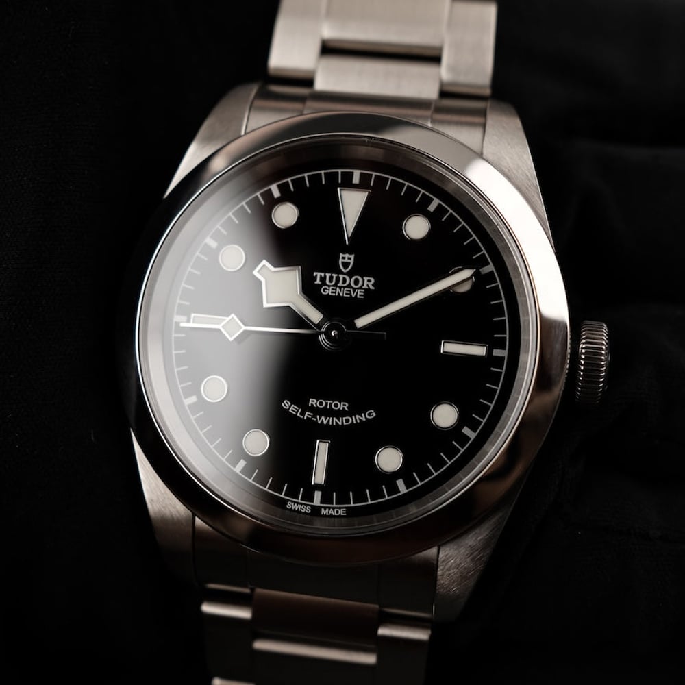 watch image