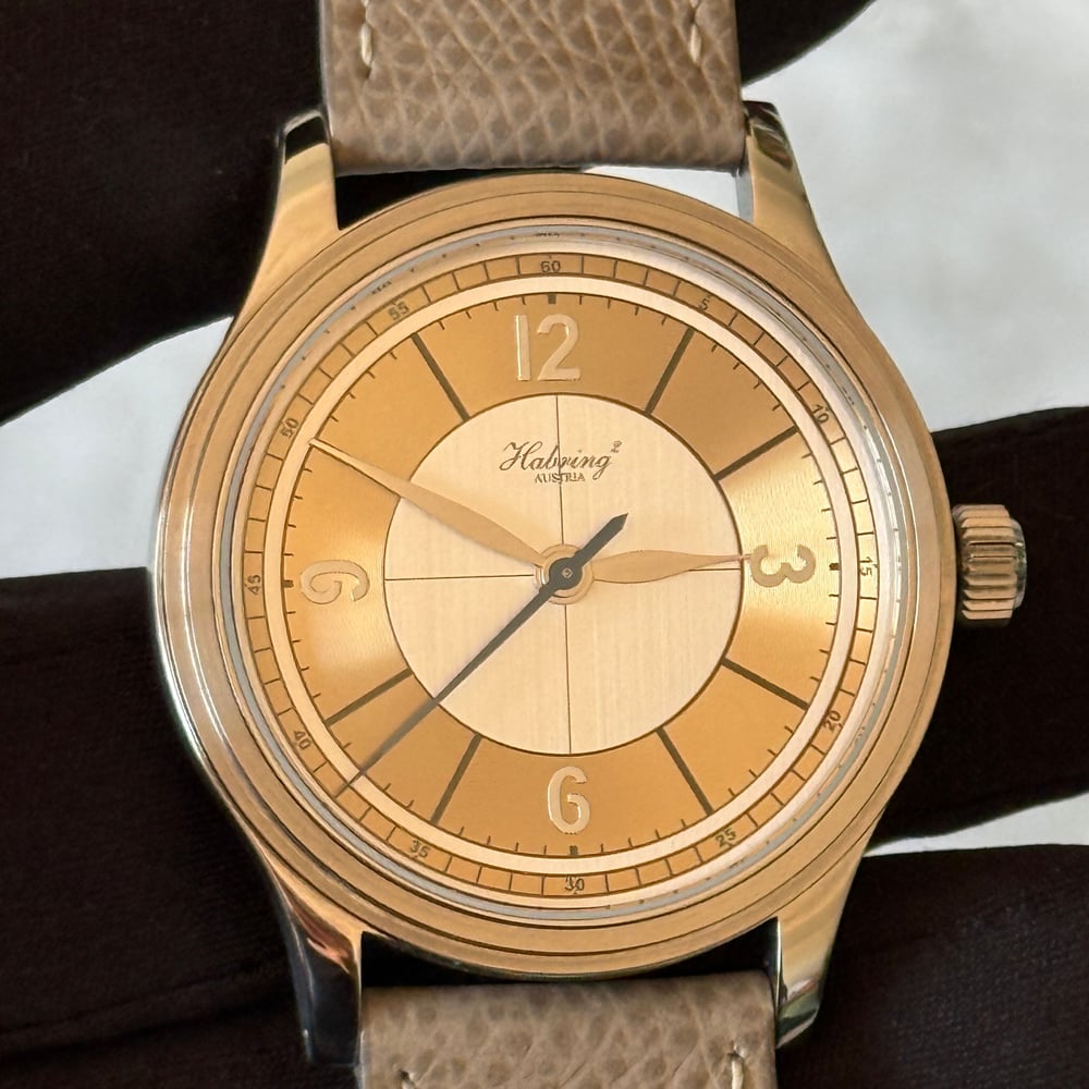 watch image