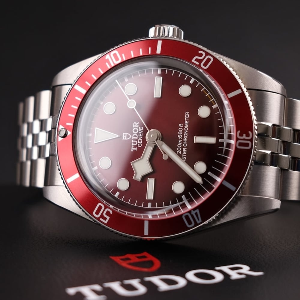 watch image