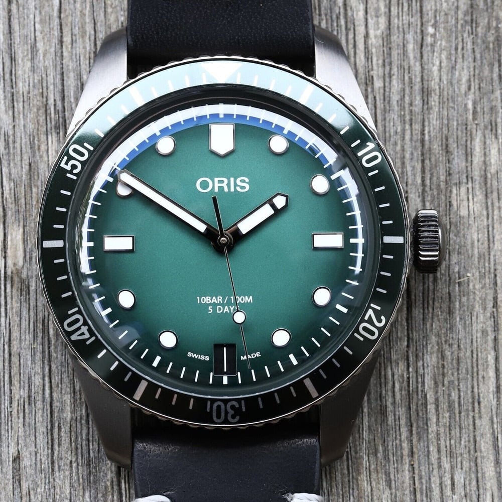 watch image