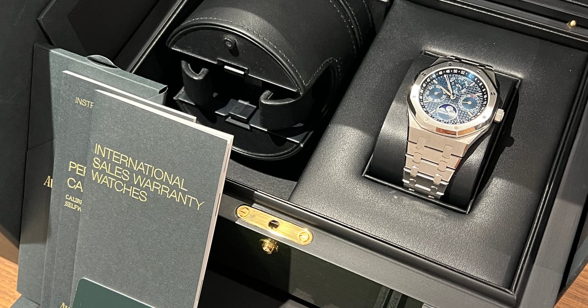 Audemars Piguet Royal Oak Perpetual Calendar 26574ST.OO.1220ST.02 ...