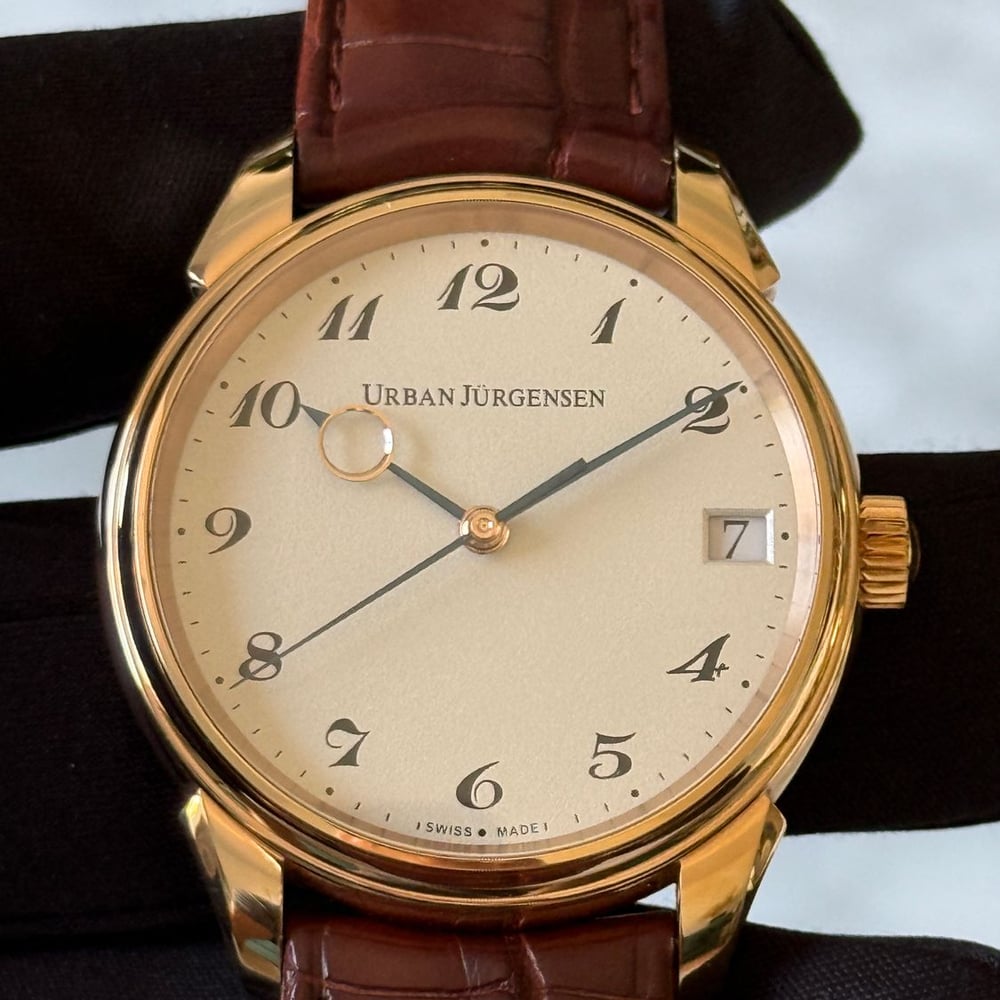 watch image